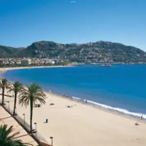 bel-appartement-roses-plage.topcostabravahotels.com/